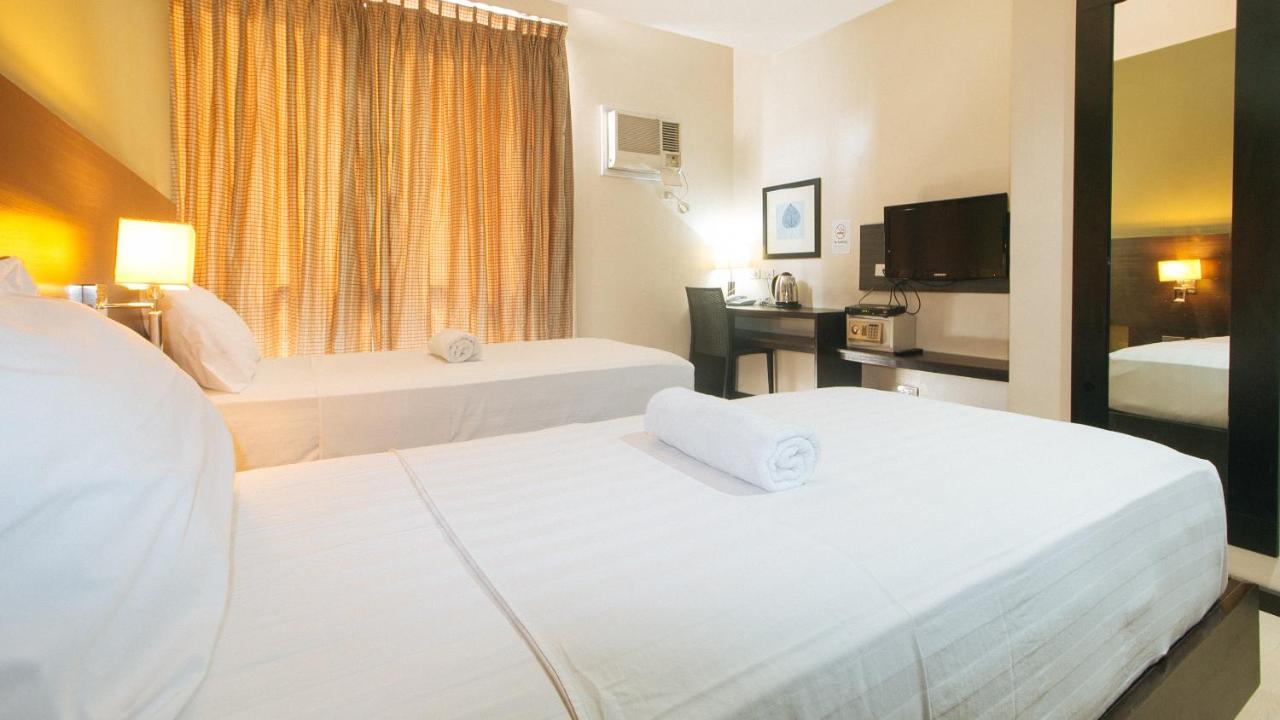 Lorenzzo Suites Hotel Makati City Zewnętrze zdjęcie
