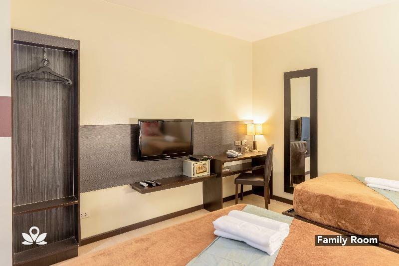 Lorenzzo Suites Hotel Makati City Zewnętrze zdjęcie